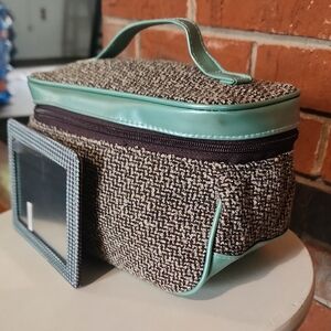 Estee Lauder Makeup Bag with Green Trim